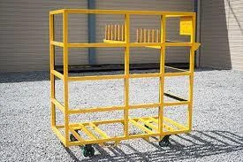 Rack amarelo para transporte industrial